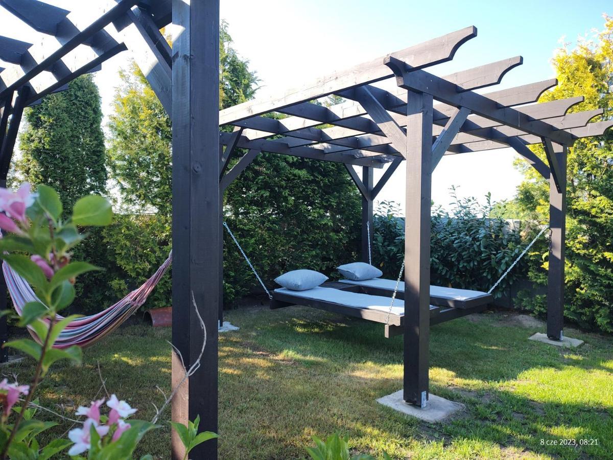 Domek Parterowy Apartamentowy Ostoja Rewal Bagian luar foto